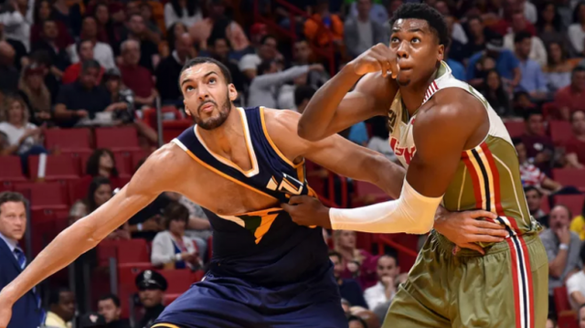 在足球场上 在足球场上