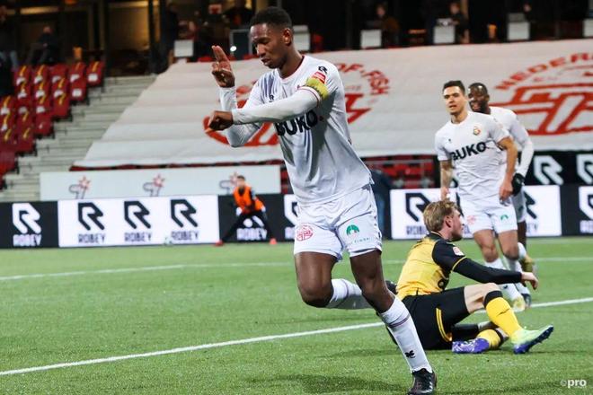 第一场比赛 第一场比赛